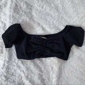 off the shoulder crop